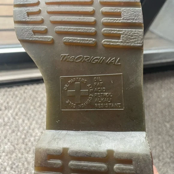 Dr. Martens smooth black leather 1490's - Picture 9 of 12